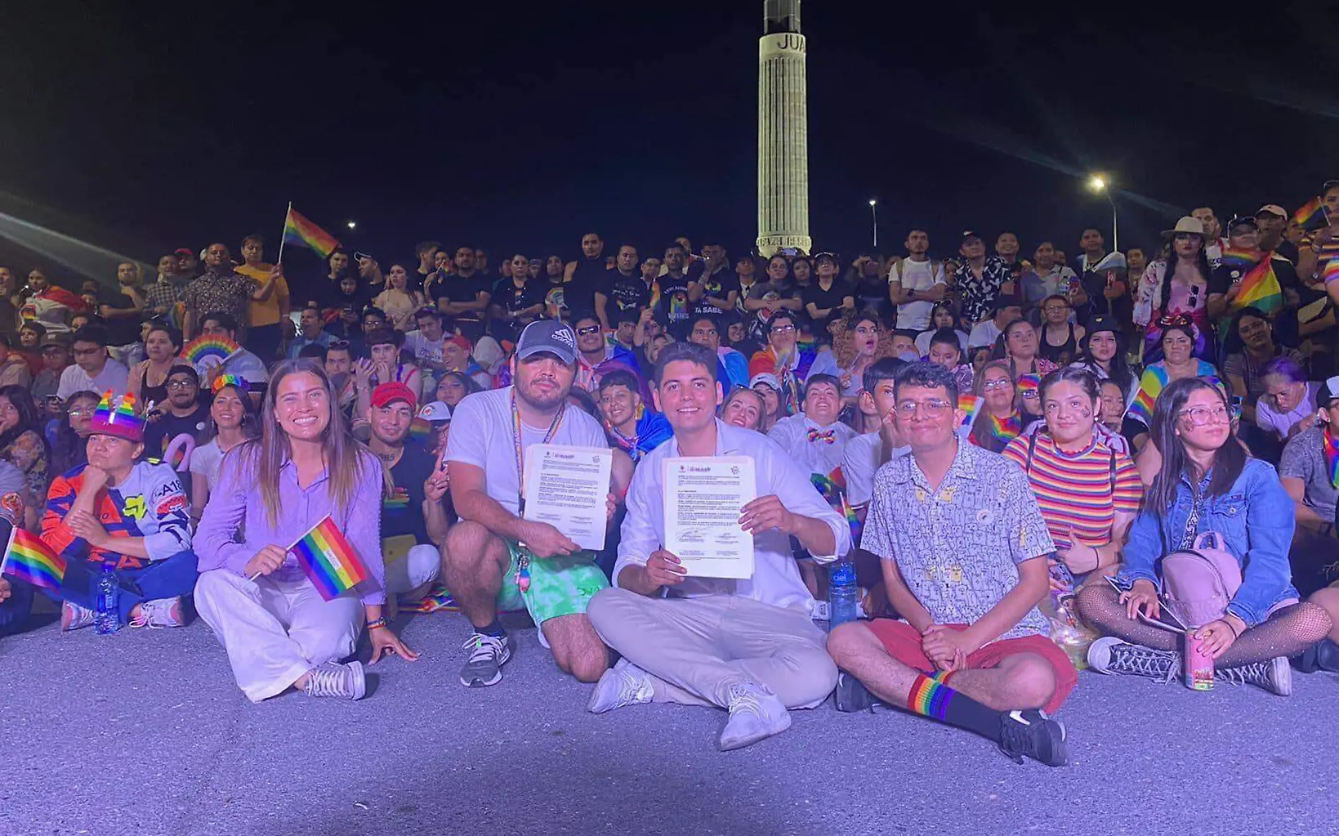 Firman convenio comunidad LGBT+ con NLD 